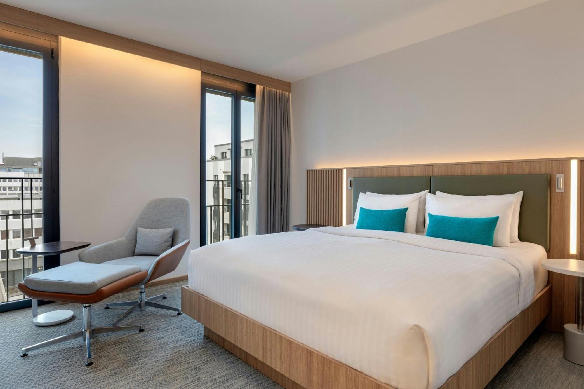 Courtyard By Marriott Biel Bienne Hotel Exterior photo